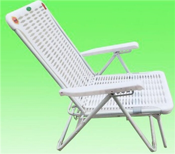 厂家直销塑料拉椅午休椅编藤椅折叠椅沙滩椅午睡床竹椅布椅（价格面议）
